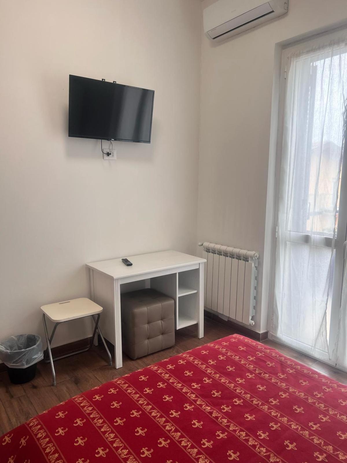 Alo Alo Albergo Casteggio Екстериор снимка